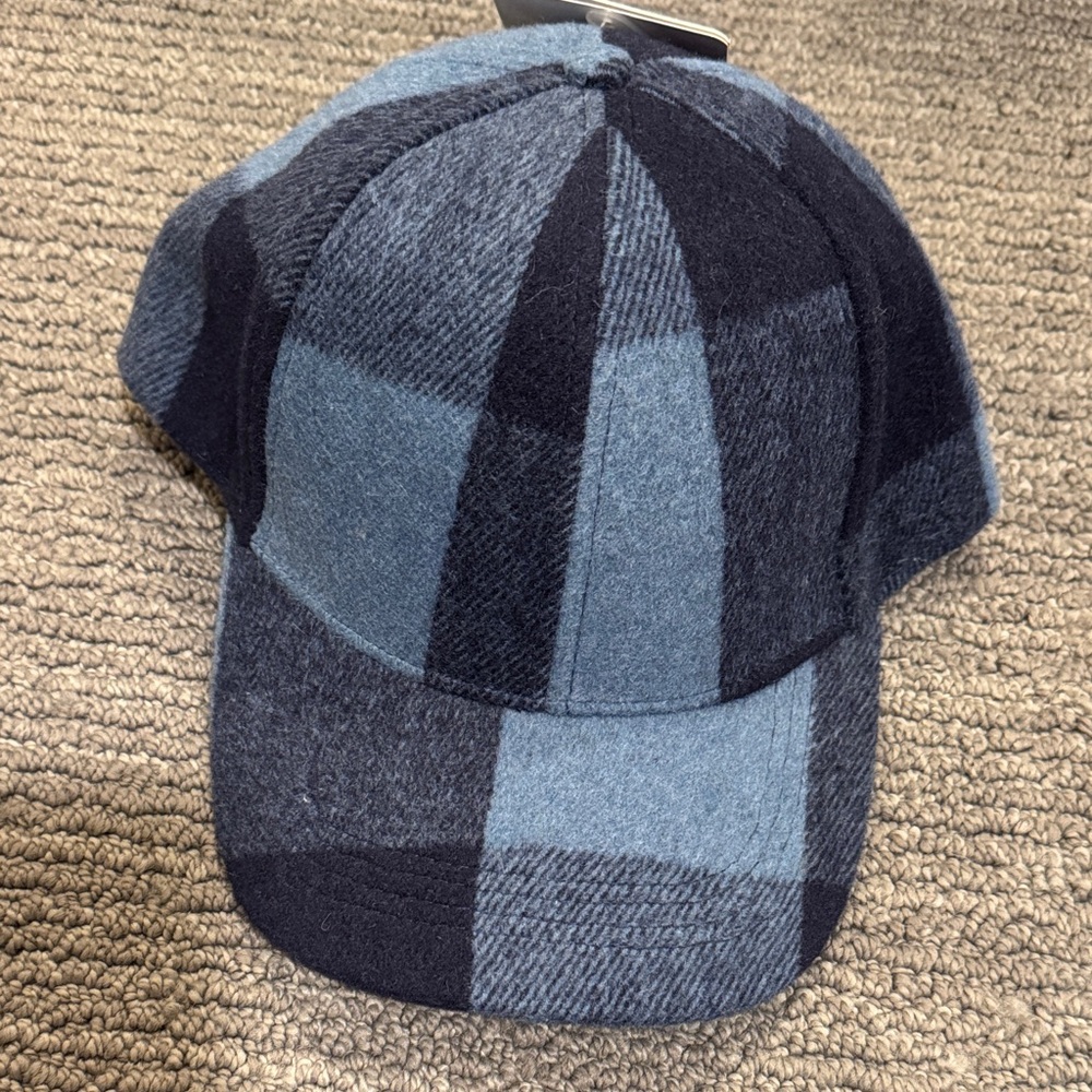 Plaid Wool Cap in Blue and Black